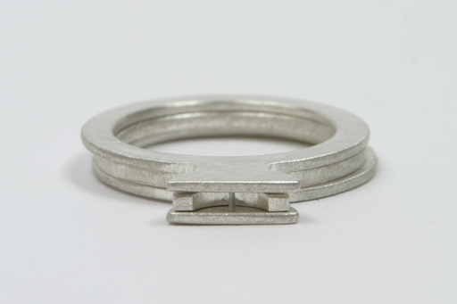 Vessel ring of three
